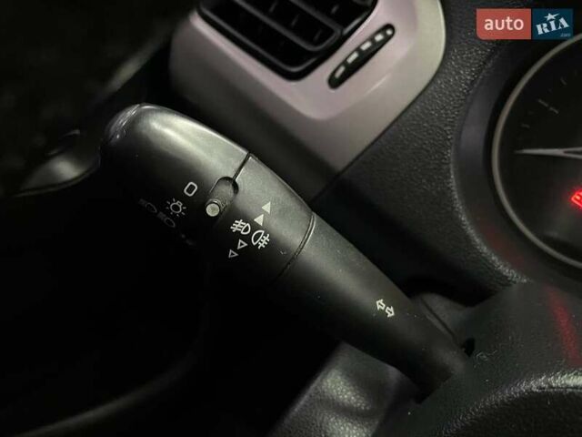 Синій Сітроен С-Елізє, об'ємом двигуна 1.2 л та пробігом 260 тис. км за 4990 $, фото 23 на Automoto.ua