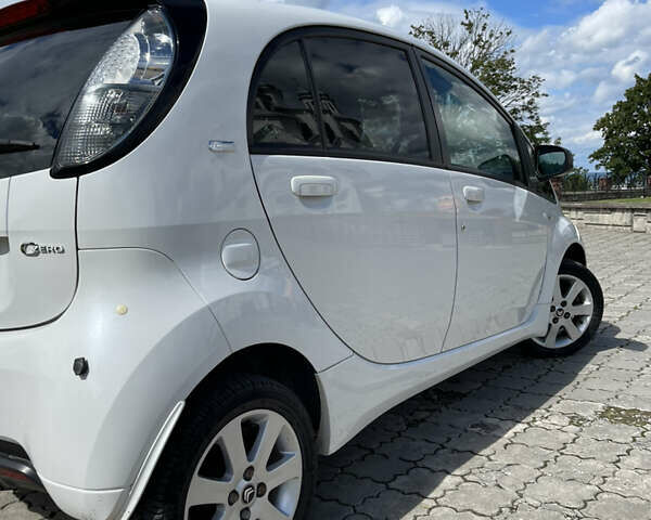 Білий Сітроен С-Зєро, об'ємом двигуна 0 л та пробігом 85 тис. км за 5500 $, фото 8 на Automoto.ua