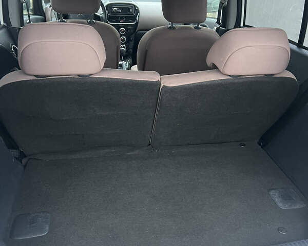 Белый Ситроен С-Зеро, объемом двигателя 0 л и пробегом 65 тыс. км за 4400 $, фото 12 на Automoto.ua