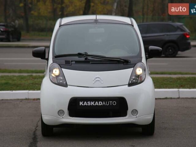 Белый Ситроен С-Зеро, объемом двигателя 0 л и пробегом 90 тыс. км за 4400 $, фото 1 на Automoto.ua