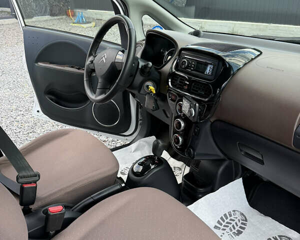 Белый Ситроен С-Зеро, объемом двигателя 0 л и пробегом 95 тыс. км за 3950 $, фото 29 на Automoto.ua