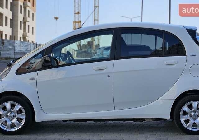 Белый Ситроен С-Зеро, объемом двигателя 0 л и пробегом 71 тыс. км за 5500 $, фото 1 на Automoto.ua