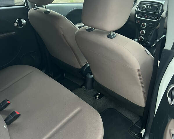 Белый Ситроен С-Зеро, объемом двигателя 0 л и пробегом 65 тыс. км за 4400 $, фото 10 на Automoto.ua