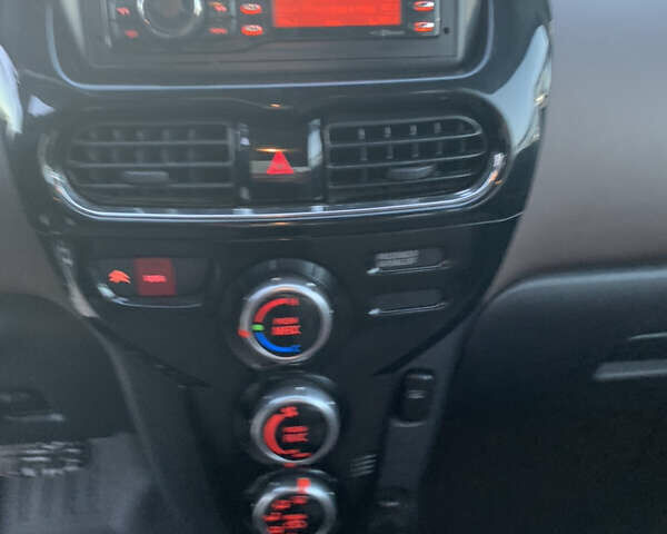 Білий Сітроен С-Зєро, об'ємом двигуна 0 л та пробігом 64 тис. км за 3950 $, фото 18 на Automoto.ua