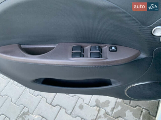 Білий Сітроен С-Зєро, об'ємом двигуна 0 л та пробігом 64 тис. км за 3950 $, фото 22 на Automoto.ua