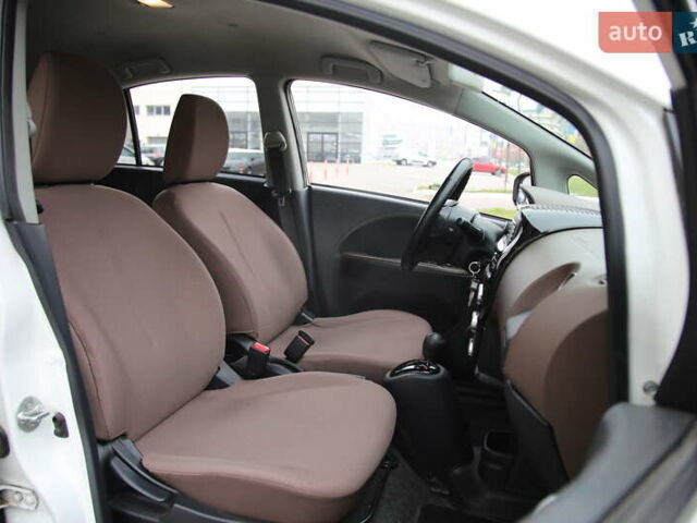 Белый Ситроен С-Зеро, объемом двигателя 0 л и пробегом 90 тыс. км за 4400 $, фото 9 на Automoto.ua