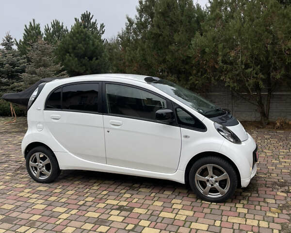 Белый Ситроен С-Зеро, объемом двигателя 0 л и пробегом 58 тыс. км за 4300 $, фото 3 на Automoto.ua