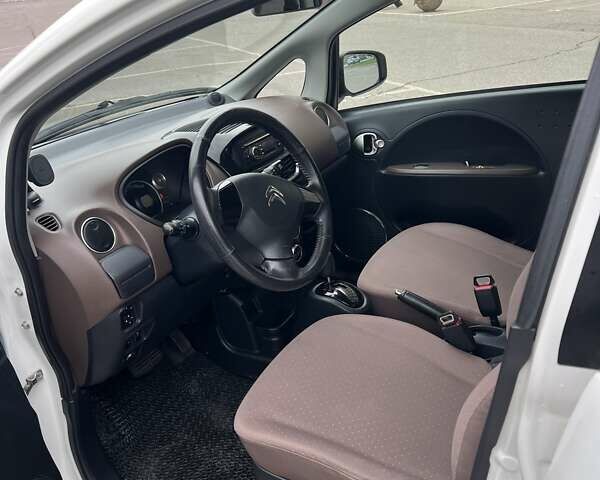 Білий Сітроен С-Зєро, об'ємом двигуна 0 л та пробігом 73 тис. км за 4200 $, фото 7 на Automoto.ua