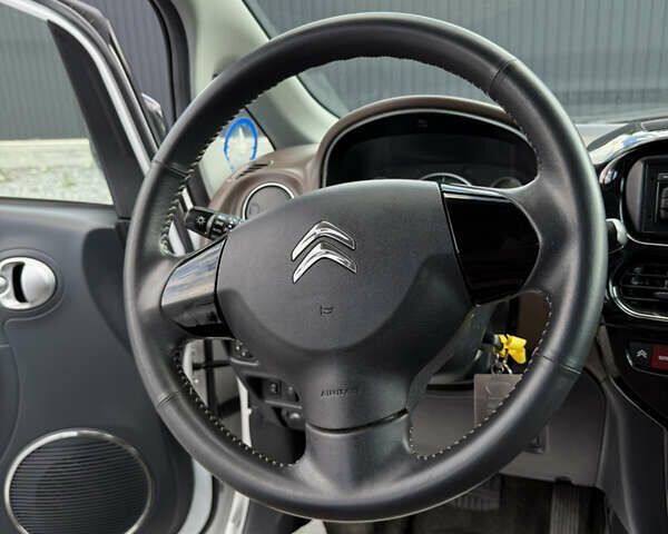Белый Ситроен С-Зеро, объемом двигателя 0 л и пробегом 95 тыс. км за 3950 $, фото 23 на Automoto.ua