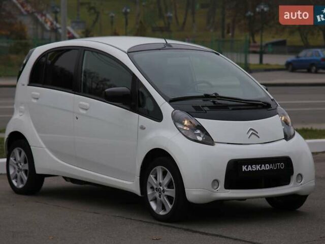 Белый Ситроен С-Зеро, объемом двигателя 0 л и пробегом 90 тыс. км за 4400 $, фото 2 на Automoto.ua