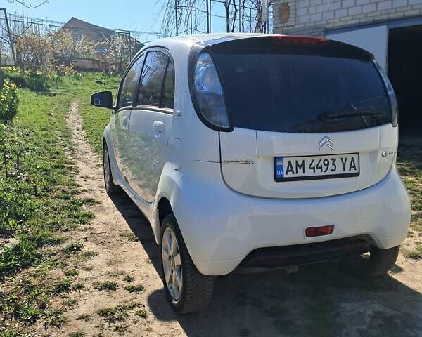 Белый Ситроен С-Зеро, объемом двигателя 0 л и пробегом 62 тыс. км за 4450 $, фото 3 на Automoto.ua