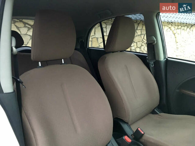 Белый Ситроен С-Зеро, объемом двигателя 0 л и пробегом 100 тыс. км за 3900 $, фото 13 на Automoto.ua