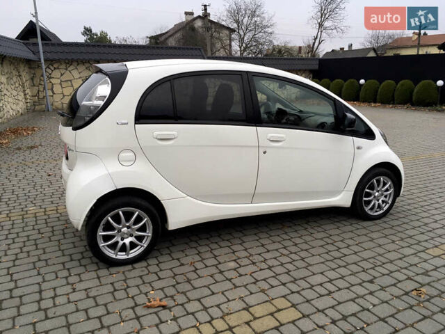 Белый Ситроен С-Зеро, объемом двигателя 0 л и пробегом 100 тыс. км за 3900 $, фото 2 на Automoto.ua