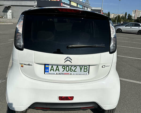 Белый Ситроен С-Зеро, объемом двигателя 0 л и пробегом 145 тыс. км за 5555 $, фото 27 на Automoto.ua