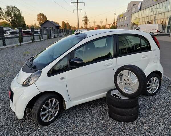 Белый Ситроен С-Зеро, объемом двигателя 0 л и пробегом 98 тыс. км за 4300 $, фото 19 на Automoto.ua