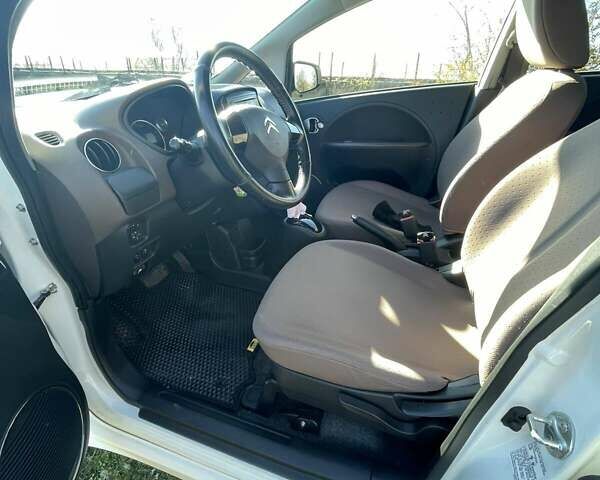 Ситроен С-Зеро 2014 в Виннице на Automoto.ua Белый Ситроен С-Зеро, объемом двигателя 0 л и пробегом 61 тыс. км за 5000 $, фото 8 на Automoto.ua