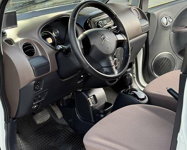 Білий Сітроен С-Зєро, об'ємом двигуна 0 л та пробігом 93 тис. км за 4699 $, фото 26 на Automoto.ua