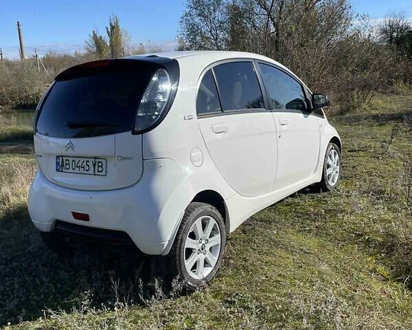 Ситроен С-Зеро 2014 в Виннице на Automoto.ua Белый Ситроен С-Зеро, объемом двигателя 0 л и пробегом 61 тыс. км за 5000 $, фото 3 на Automoto.ua