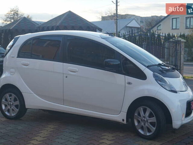 Білий Сітроен С-Зєро, об'ємом двигуна 0 л та пробігом 110 тис. км за 4222 $, фото 6 на Automoto.ua