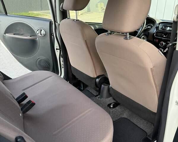 Білий Сітроен С-Зєро, об'ємом двигуна 0 л та пробігом 93 тис. км за 4650 $, фото 37 на Automoto.ua