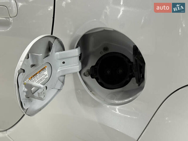 Белый Ситроен С-Зеро, объемом двигателя 0 л и пробегом 86 тыс. км за 5050 $, фото 57 на Automoto.ua