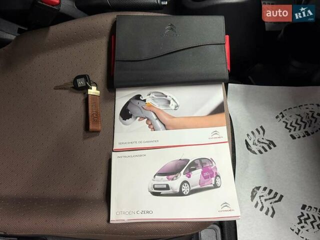 Белый Ситроен С-Зеро, объемом двигателя 0 л и пробегом 86 тыс. км за 5050 $, фото 56 на Automoto.ua