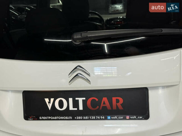 Белый Ситроен С-Зеро, объемом двигателя 0 л и пробегом 86 тыс. км за 5050 $, фото 23 на Automoto.ua