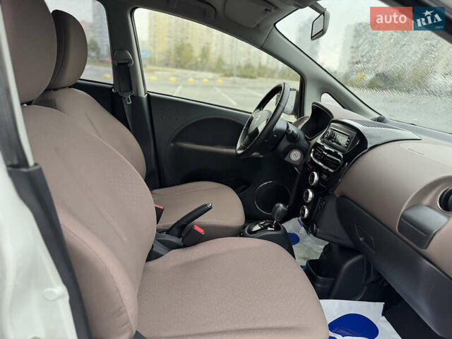 Білий Сітроен С-Зєро, об'ємом двигуна 0 л та пробігом 9 тис. км за 6300 $, фото 23 на Automoto.ua