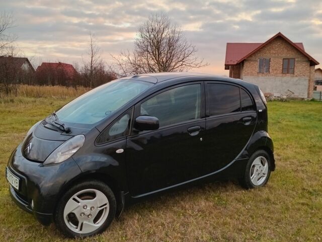 Черный Ситроен С-Зеро, объемом двигателя 0 л и пробегом 200 тыс. км за 3100 $, фото 1 на Automoto.ua