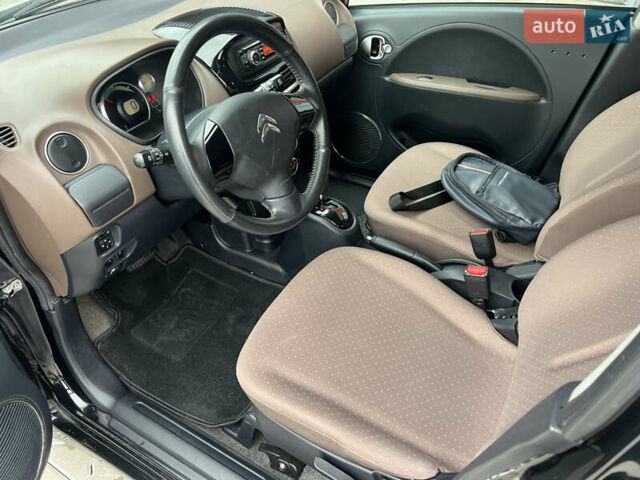 Черный Ситроен С-Зеро, объемом двигателя 0 л и пробегом 68 тыс. км за 4100 $, фото 14 на Automoto.ua