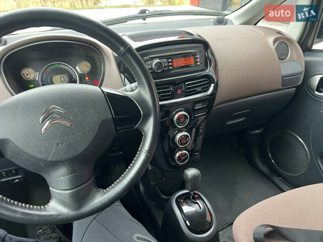 Черный Ситроен С-Зеро, объемом двигателя 0 л и пробегом 68 тыс. км за 4100 $, фото 16 на Automoto.ua