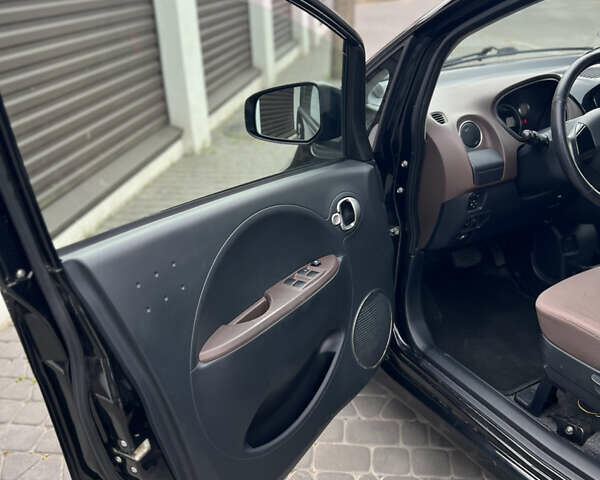 Чорний Сітроен С-Зєро, об'ємом двигуна 0 л та пробігом 118 тис. км за 3949 $, фото 5 на Automoto.ua