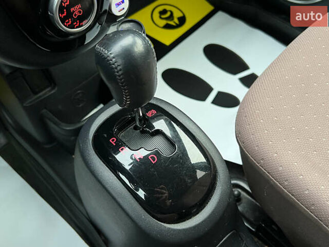 Черный Ситроен С-Зеро, объемом двигателя 0 л и пробегом 93 тыс. км за 4600 $, фото 15 на Automoto.ua