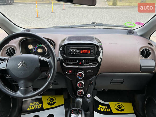 Черный Ситроен С-Зеро, объемом двигателя 0 л и пробегом 93 тыс. км за 4600 $, фото 11 на Automoto.ua