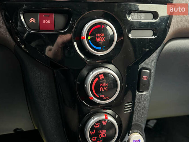 Черный Ситроен С-Зеро, объемом двигателя 0 л и пробегом 93 тыс. км за 4600 $, фото 14 на Automoto.ua