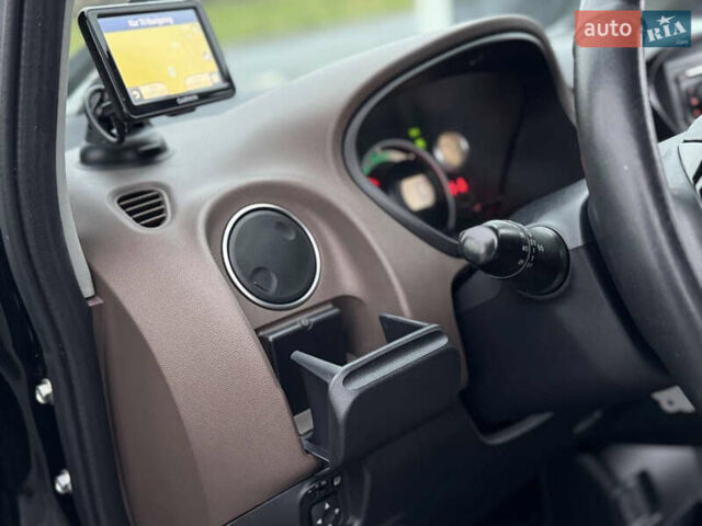 Чорний Сітроен С-Зєро, об'ємом двигуна 0 л та пробігом 92 тис. км за 3900 $, фото 33 на Automoto.ua