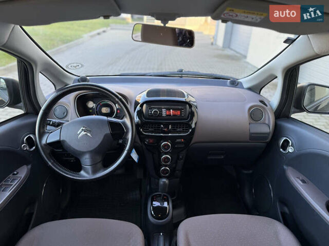Черный Ситроен С-Зеро, объемом двигателя 0 л и пробегом 104 тыс. км за 4350 $, фото 12 на Automoto.ua