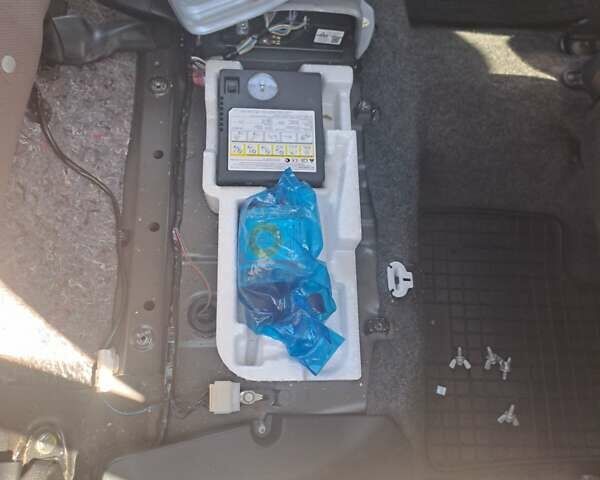 Черный Ситроен С-Зеро, объемом двигателя 0 л и пробегом 70 тыс. км за 5500 $, фото 11 на Automoto.ua