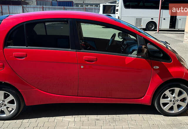 Красный Ситроен С-Зеро, объемом двигателя 0 л и пробегом 131 тыс. км за 5500 $, фото 2 на Automoto.ua