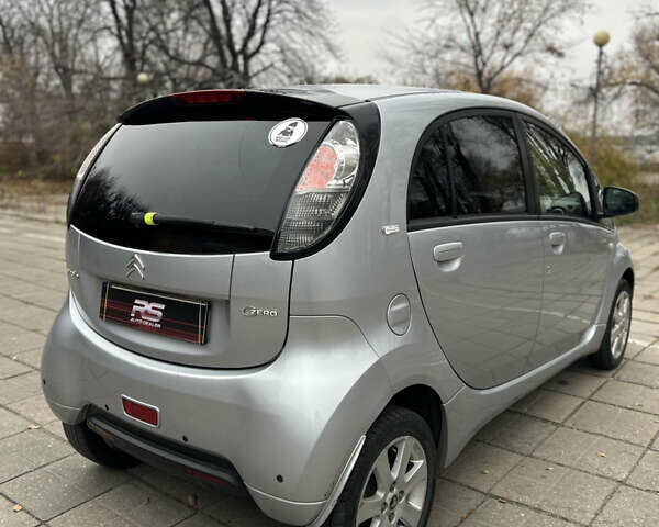 Сірий Сітроен С-Зєро, об'ємом двигуна 0 л та пробігом 114 тис. км за 4200 $, фото 8 на Automoto.ua