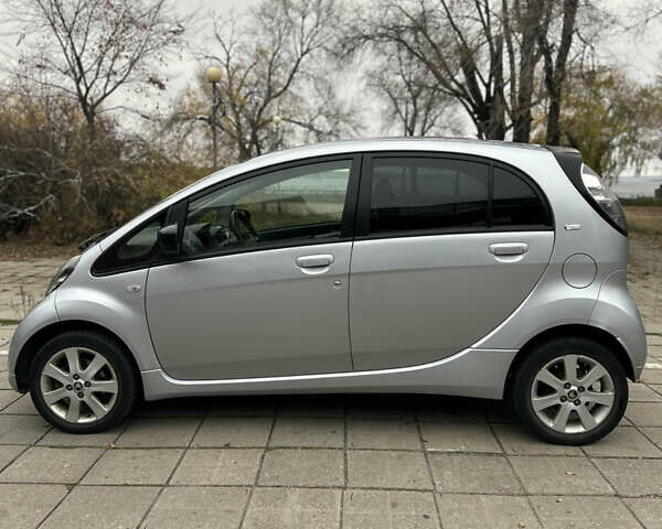 Сірий Сітроен С-Зєро, об'ємом двигуна 0 л та пробігом 114 тис. км за 4200 $, фото 5 на Automoto.ua