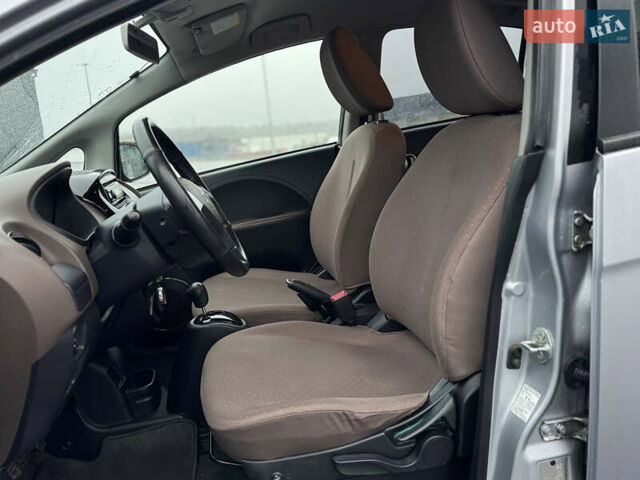 Серый Ситроен С-Зеро, объемом двигателя 0 л и пробегом 123 тыс. км за 3650 $, фото 4 на Automoto.ua