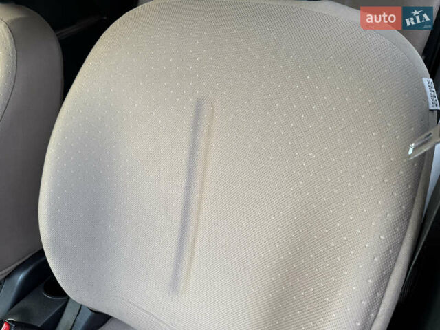 Серый Ситроен С-Зеро, объемом двигателя 0 л и пробегом 172 тыс. км за 3799 $, фото 24 на Automoto.ua