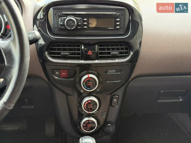 Серый Ситроен С-Зеро, объемом двигателя 0 л и пробегом 172 тыс. км за 3799 $, фото 50 на Automoto.ua