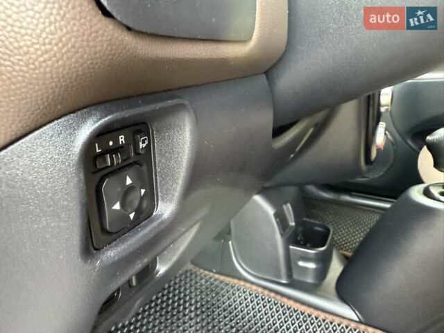 Серый Ситроен С-Зеро, объемом двигателя 0 л и пробегом 172 тыс. км за 3799 $, фото 41 на Automoto.ua