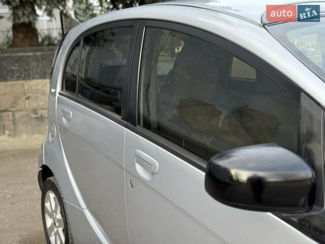 Серый Ситроен С-Зеро, объемом двигателя 0 л и пробегом 172 тыс. км за 3799 $, фото 13 на Automoto.ua