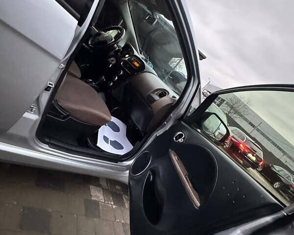 Серый Ситроен С-Зеро, объемом двигателя 0 л и пробегом 87 тыс. км за 4650 $, фото 30 на Automoto.ua