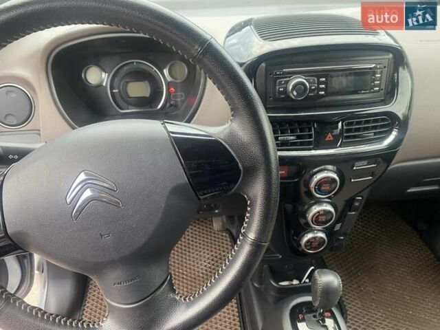 Серый Ситроен С-Зеро, объемом двигателя 0 л и пробегом 100 тыс. км за 5200 $, фото 8 на Automoto.ua