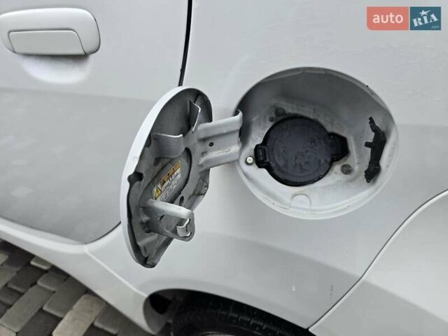 Оранжевый Ситроен С-Зеро, объемом двигателя 0 л и пробегом 81 тыс. км за 3999 $, фото 11 на Automoto.ua