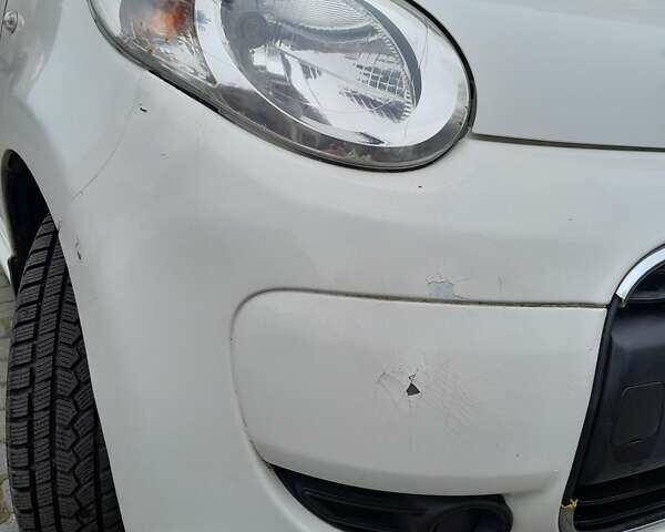 Белый Ситроен С1, объемом двигателя 1 л и пробегом 210 тыс. км за 4300 $, фото 3 на Automoto.ua